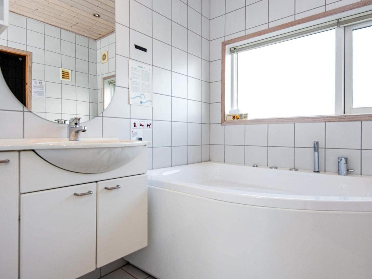 6 Person Holiday Home In Ringk Bing Norby  Bagian luar foto